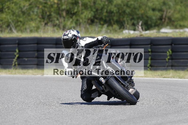 Archiv-2025/48 25.08.2025 Cornu Master School ADR/rot-rouge/62